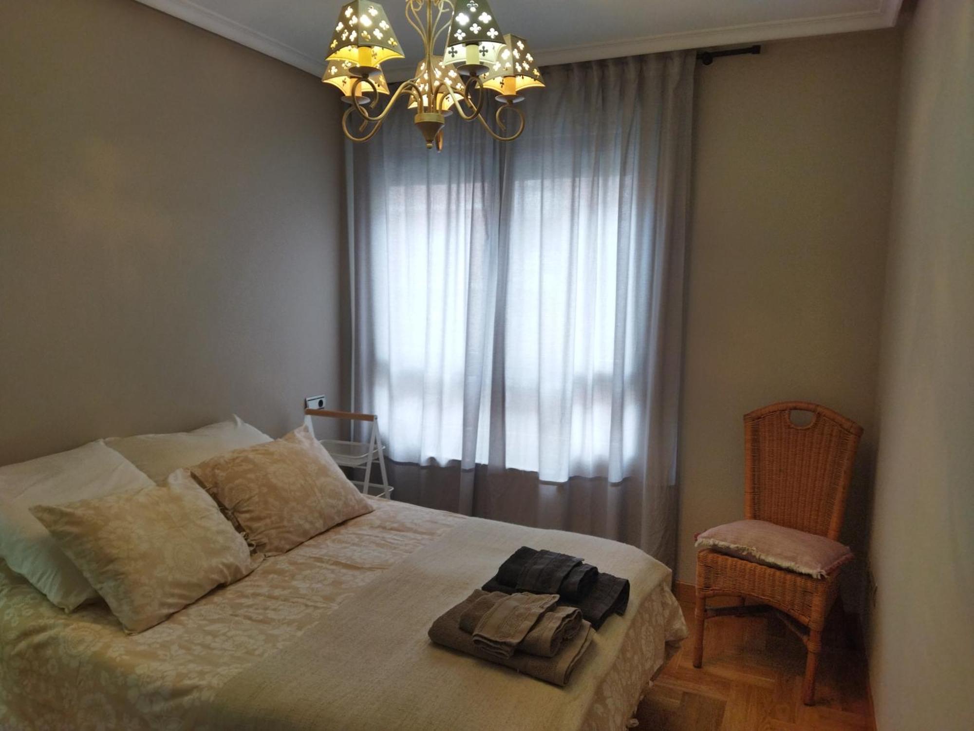 Centrico Apartamento Oviedo Parking Y Wifi Gratuitos Admite Mascotas Екстериор снимка